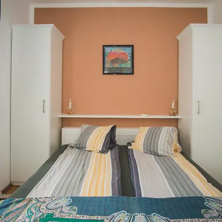 Apartmani Mili Malinska Exteriör bild
