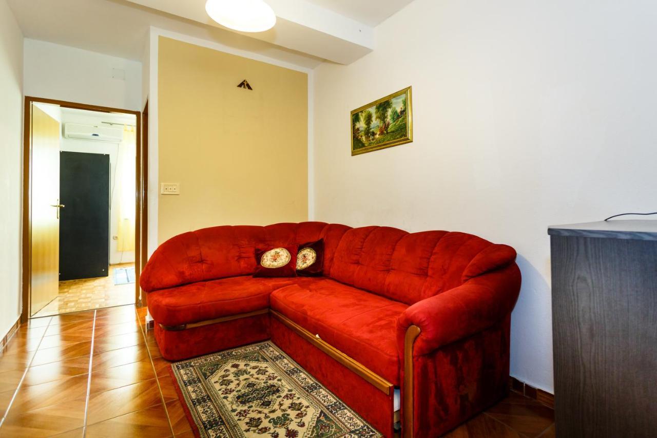 Apartment Mili Malinska